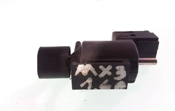 Mazda MX-3 Turbo solenoid valve K5T49090
