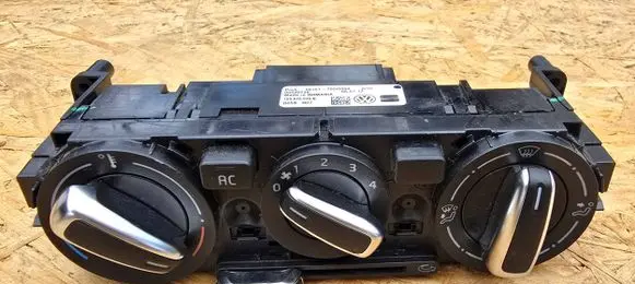 Volkswagen Up Climate control unit 901517000004 1S0820045N 00020738