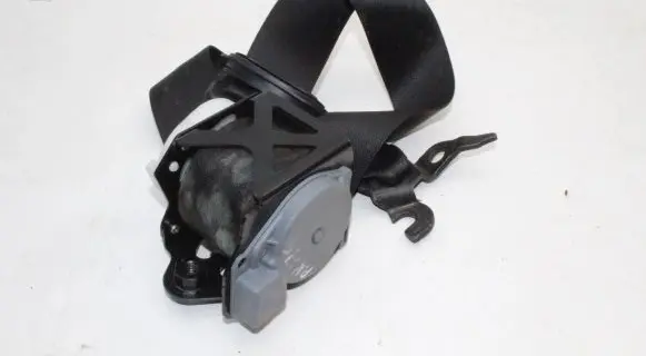 BMW X3 F25 Front seatbelt 7258432