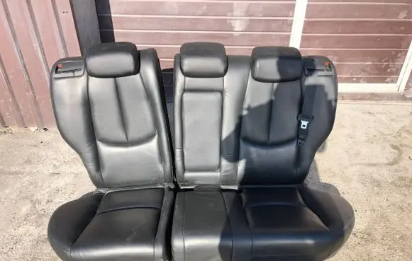 Mazda 6 Second row seats 