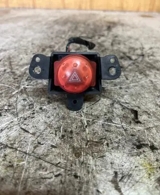 Nissan Almera Tino Hazard light switch 06016