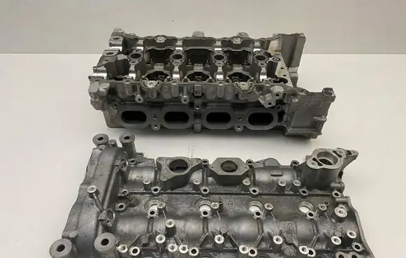 Mercedes-Benz A W177 Engine head A2600105400