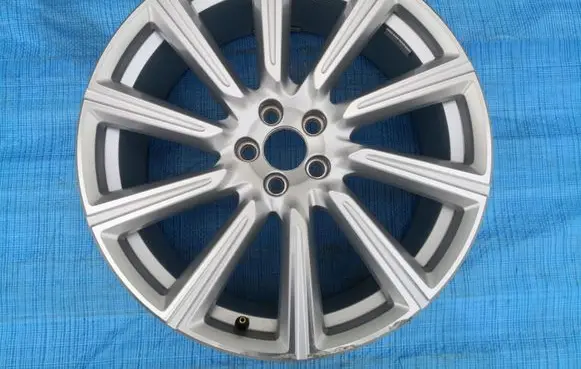 Volvo XC90 R20 alloy rim 31362277AB