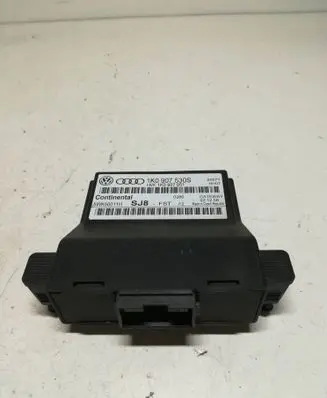 Volkswagen Touran I Gateway control module 1K0907530S 1K0907951