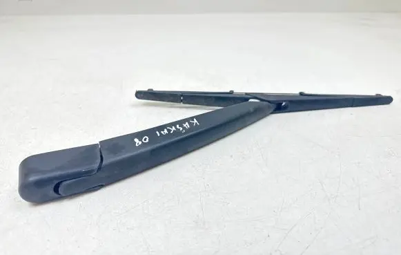 Nissan Qashqai Rear wiper blade arm 33493