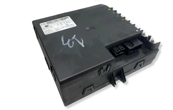 Mercedes-Benz S W221 Battery control module A2215400401 5DK00901305 A2214420655