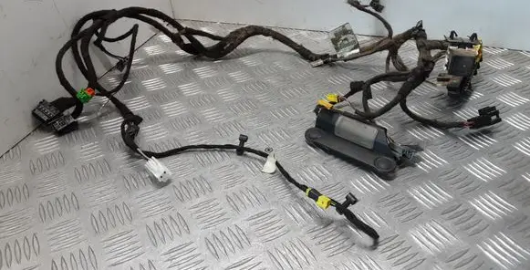 Mercedes-Benz R W251 Seat wiring loom A1645406735