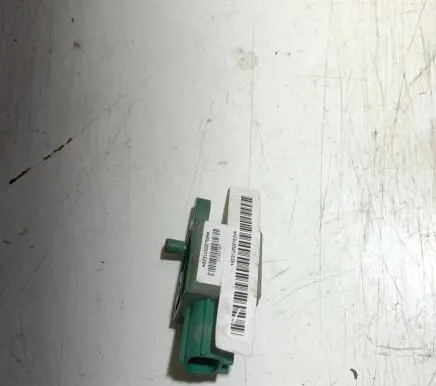 Volkswagen PASSAT B6 Airbag deployment crash/impact sensor 3C0909606