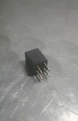 Opel Insignia A Other relay 13500113