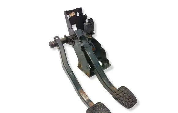 BMW 3 E30 Pedal assembly 