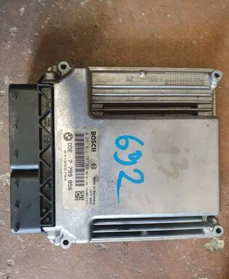 BMW 5 E60 E61 Engine ECU kit and lock set 0281012707 7799856