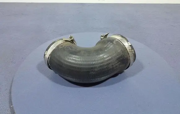 Porsche Cayman 981 Air intake hose/pipe 982129498E