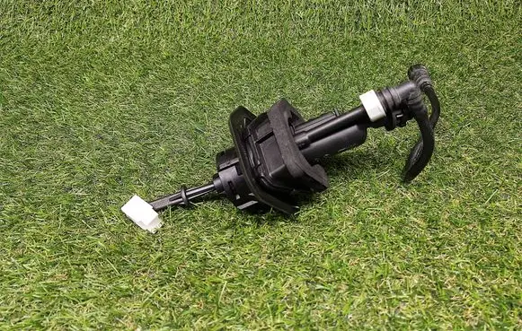 Clutch master cylinder