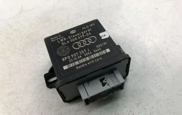 Audi A3 S3 8P Other control units/modules 8P0907357J