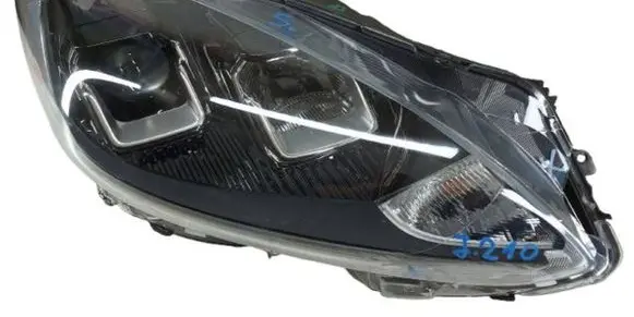 Ford Kuga III Headlight/headlamp lv4b-13w029-ak-kol