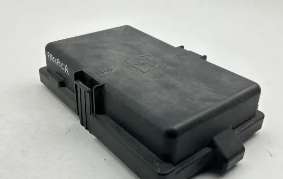 Chrysler Pacifica Fuse box cover 63513382 REV001