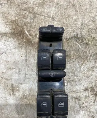 Volkswagen PASSAT B5 Electric window control switch 03755000 1J4959857