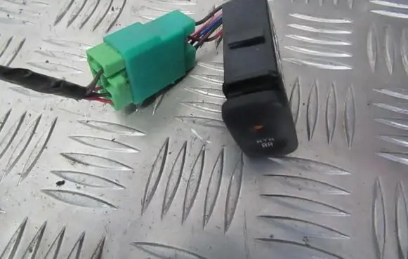 KIA Sedona Other switches/knobs/shifts