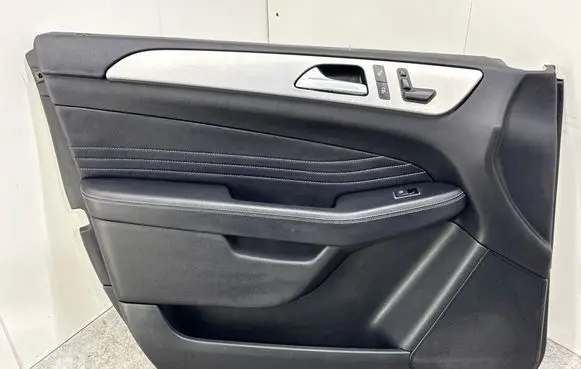 Mercedes-Benz ML W166 Front door card panel trim 3284725 2011949A1 2012028A