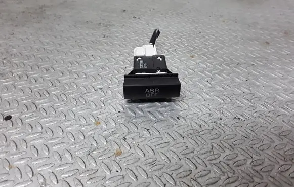 Traction control (ASR) switch