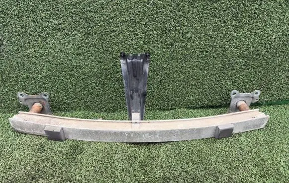 Audi A3 S3 8L Front bumper support beam 8L0807134A 8L0807109F