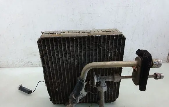 Opel Frontera B Air conditioning (A/C) radiator (interior) 4037050690