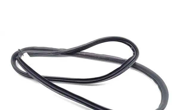 Mazda 3 II Front door rubber seal 
