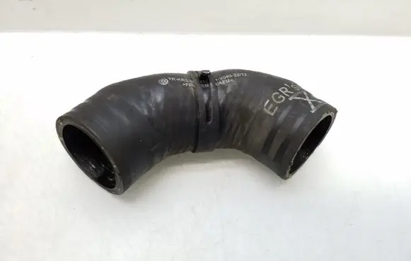 Volkswagen Golf VII Intercooler hose/pipe