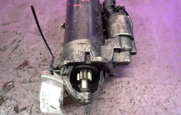 Audi A4 S4 B7 8E 8H Starter motor