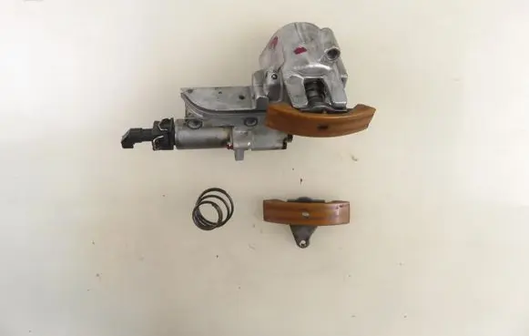 Seat Toledo II (1M) Timing belt/chain tensioner 