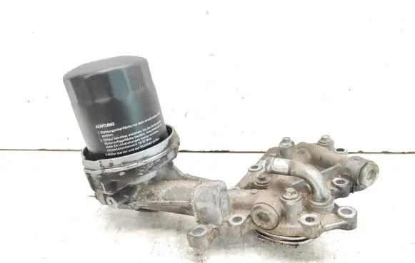 Subaru Outback Oil filter mounting bracket