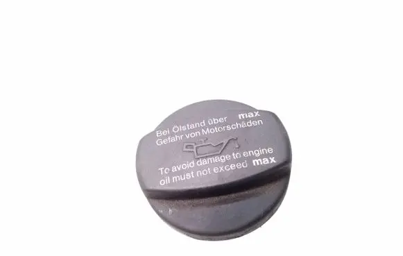 Mercedes-Benz B W245 Oil filler cap 1110180302