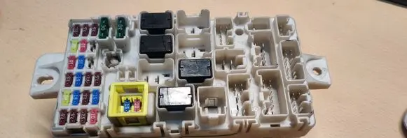 Mitsubishi Space Star Fuse module 8637B733
