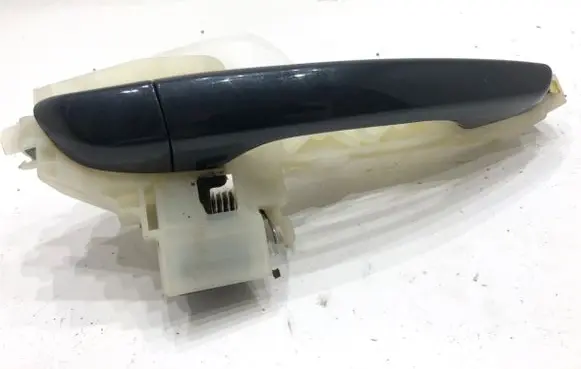 Rear door exterior handle