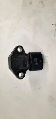 Hyundai i40 Air pressure sensor 3930084400 78402BF