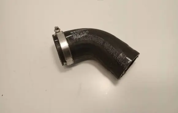 Audi A4 S4 B9 Intercooler hose/pipe 04L145762AG