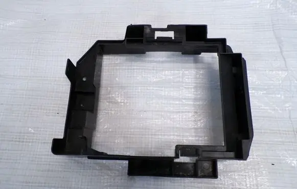 Opel Meriva B Engine control unit holder 13397382
