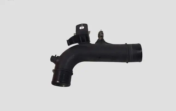 Toyota Auris 150 Air intake hose/pipe 173620R021