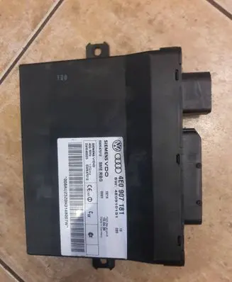 Audi A8 S8 D3 4E MMI control unit 4E0907181 4E0910131