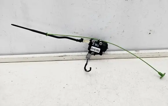 Mini Cooper Coupe R58 Fuel tank cap lock 6985880