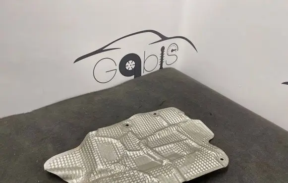 Porsche Cayenne (92A) Heat shield in engine bay 7P5825615B