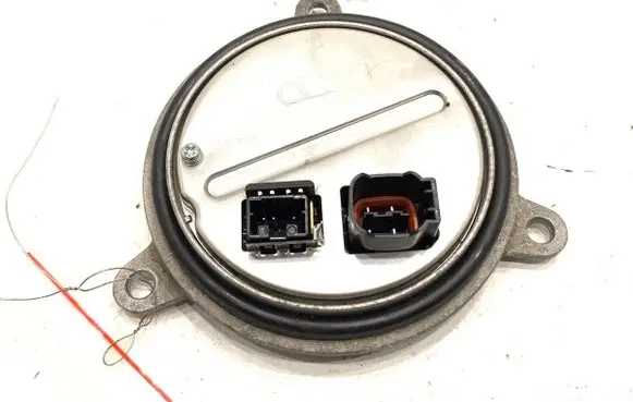 KIA Carens III Voltage converter/converter module 