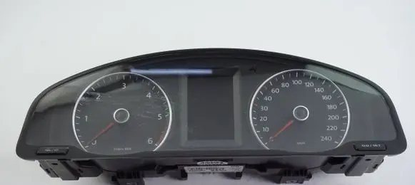 Volkswagen Transporter - Caravelle T5 Speedometer (instrument cluster) 7E0920860J