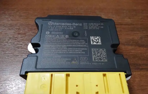 Mercedes-Benz C W206 Airbag control unit/module