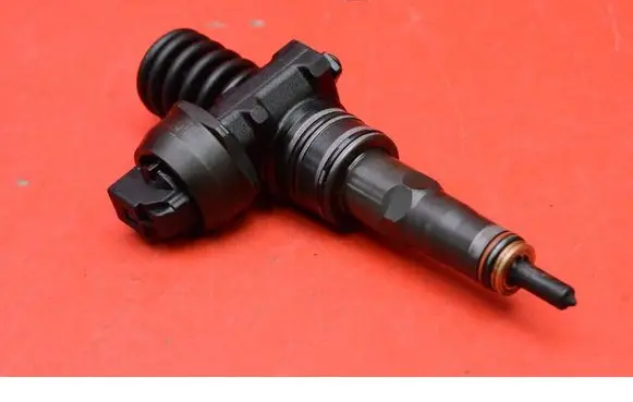 Audi A4 S4 B6 8E 8H Fuel injector 038130073BA