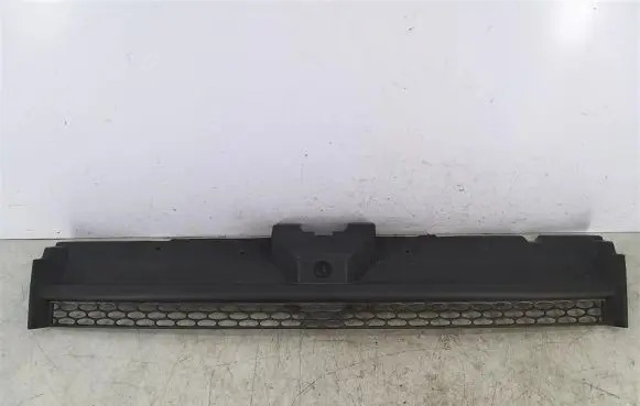 Ford Connect Front bumper upper radiator grill 3T16-8350-ABW