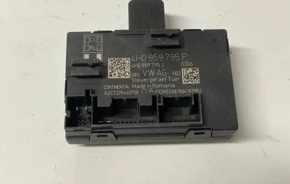 Volkswagen Touareg II Door control unit/module 4H0959795P 4H0959795J A2C7325440700