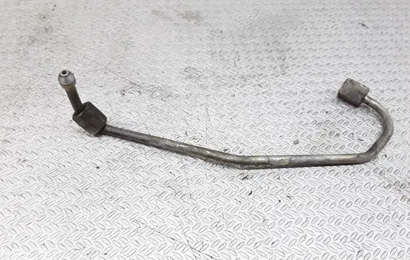 Hyundai Terracan Fuel line pipe