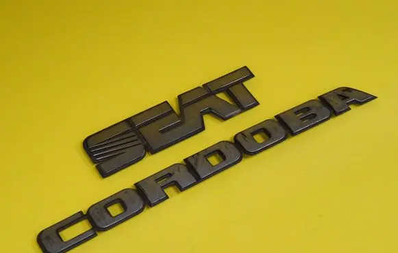 Manufacturer badge logo/emblem