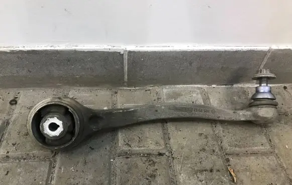 Mercedes-Benz E W213 Front lower control arm/wishbone